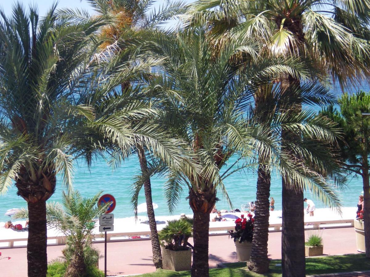 Front de mer, croisette,cannes,prés du Martinez Extérieur photo