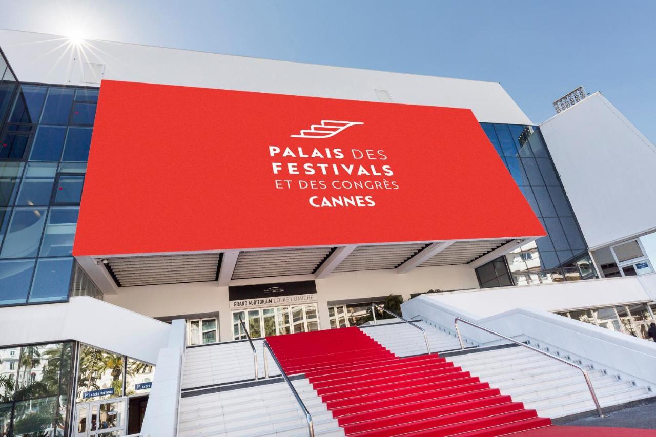 Front de mer, croisette,cannes,prés du Martinez Extérieur photo